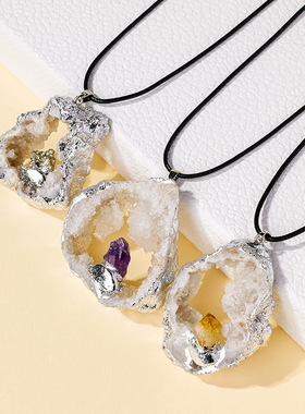 天然水晶原石玛瑙晶洞吊坠