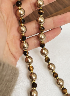 美拉德风施家珍珠项链女钛钢扣