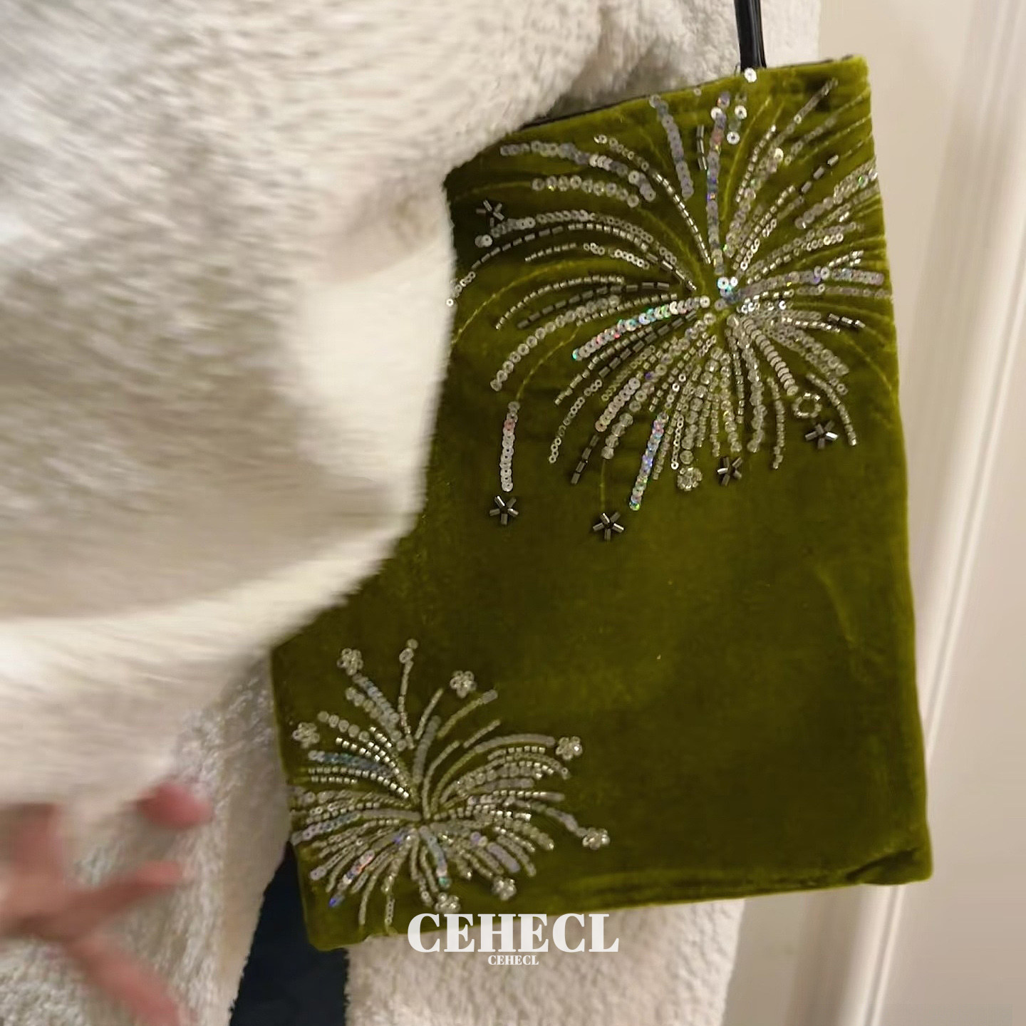 设计师定制！高端丝绒烟花刺绣单肩包女托特包通勤日常购物袋女包,淘宝优惠券,粉丝福利购,淘宝优惠卷