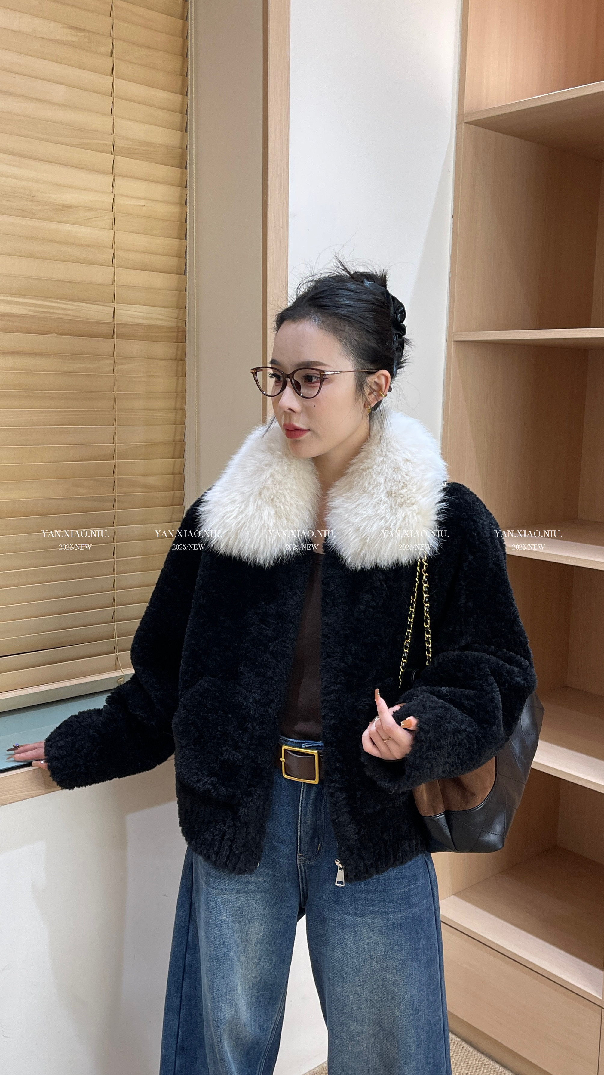 27693冬季韩版气质真毛领宽松显瘦羊羔毛皮毛一体短款休闲外套女,淘宝优惠券,粉丝福利购,淘宝优惠卷