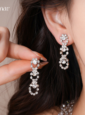 宫廷风镶钻几何镂空项链耳钉套装