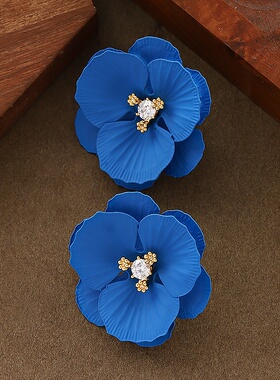 精致锆石烤漆克莱因蓝花朵耳钉
