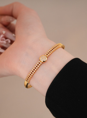 简约锆石圆形花朵卡扣手镯轻奢