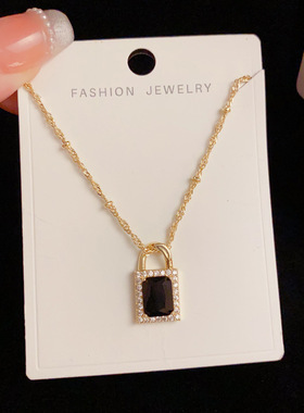 韩式微镶锆石黑色锁吊坠项链气质时尚个性轻奢百搭精致锁骨链