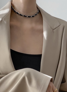 高级感皮绳编织项链性感轻奢复古