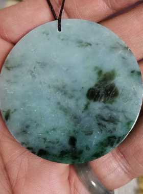 A货翡翠飘花挂坠实物拍摄无事牌