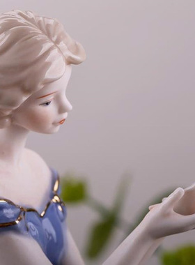 欧式陶瓷人物摆件家居饰品客厅酒柜电视柜装饰创意新婚庆结婚