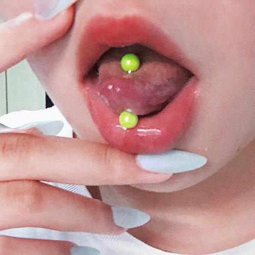 UV压克力糖果色杠铃款可爱舌钉舌头钉女孩舌头环时尚舌环幻彩系列 - 图0