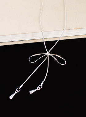 长款银色蝴蝶结抽拉项链