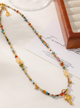 原创设计蘑菇吊坠天然石串珠项链小众高级感轻奢2026新款颈链配饰