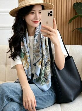 高级感真丝羊毛双面异色大方巾秋冬款空调房保暖丝绒围巾女大披肩