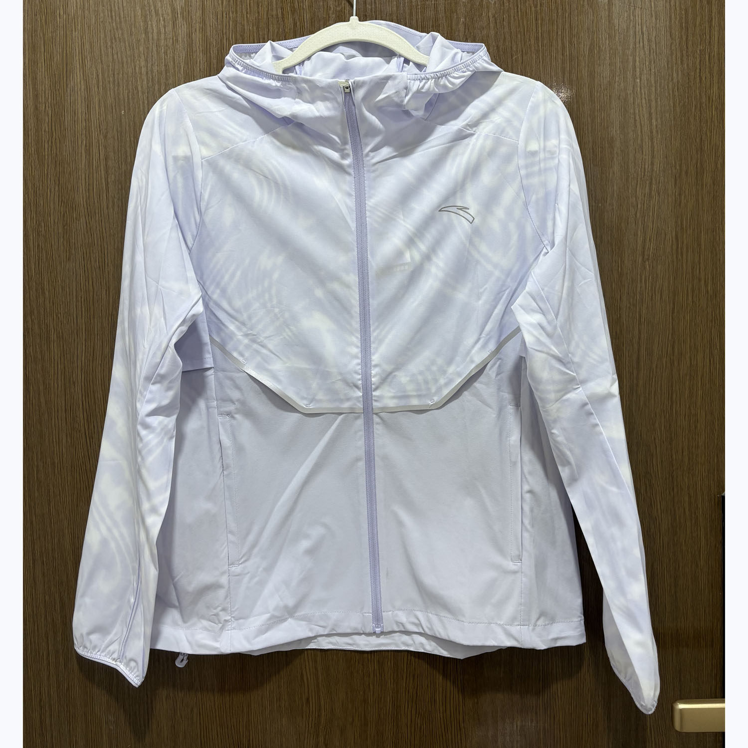 安踏正品夏季休闲梭织连帽速干透气青年女运动外套上衣162435601,淘宝优惠券,粉丝福利购,淘宝优惠卷