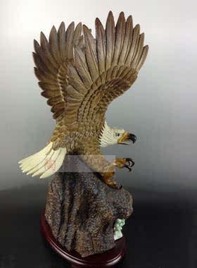 客厅酒柜动物摆件飞鹰雄风