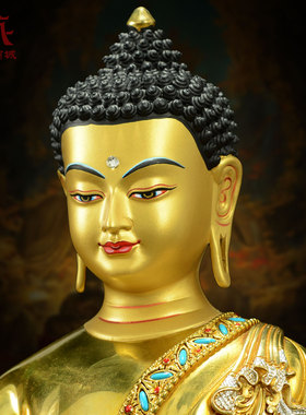 全鎏金释迦牟尼铜像家居装饰摆件