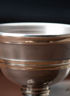 小号尼泊尔光面手工加厚底盘酒杯