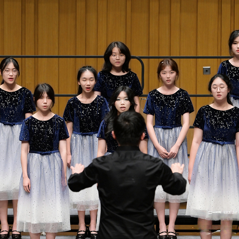 初高中生合唱服装演出服男女童礼服中小学生表演朗诵纱裙大合唱团