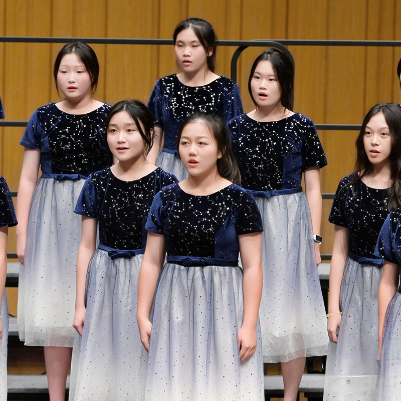 初高中生合唱服装演出服男女童礼服中小学生表演朗诵纱裙大合唱团