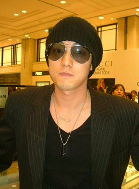 苏志燮周边同款sonick字母银项链