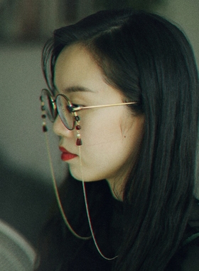 首饰石七酒红珍珠挂脖女眼镜链