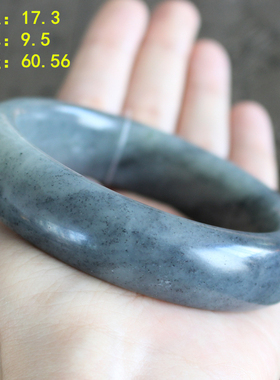 n单纯入门感受籽料的手镯和田玉