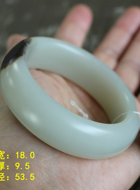 和田玉53.5黑油皮白玉独籽手镯