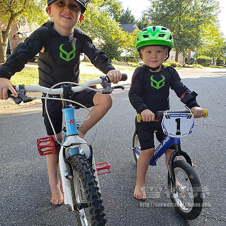 雪视界DEMON儿童护甲4-8岁滑雪滑冰骑行超轻护臀DS16501护膝16401 - 图2