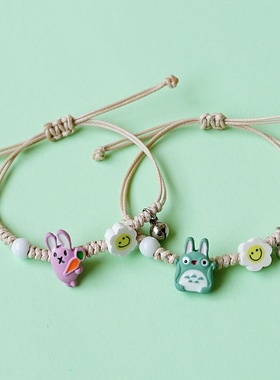 2026时尚2024新款韩版卡通小熊手链女网红货源个性手串女闺蜜礼物