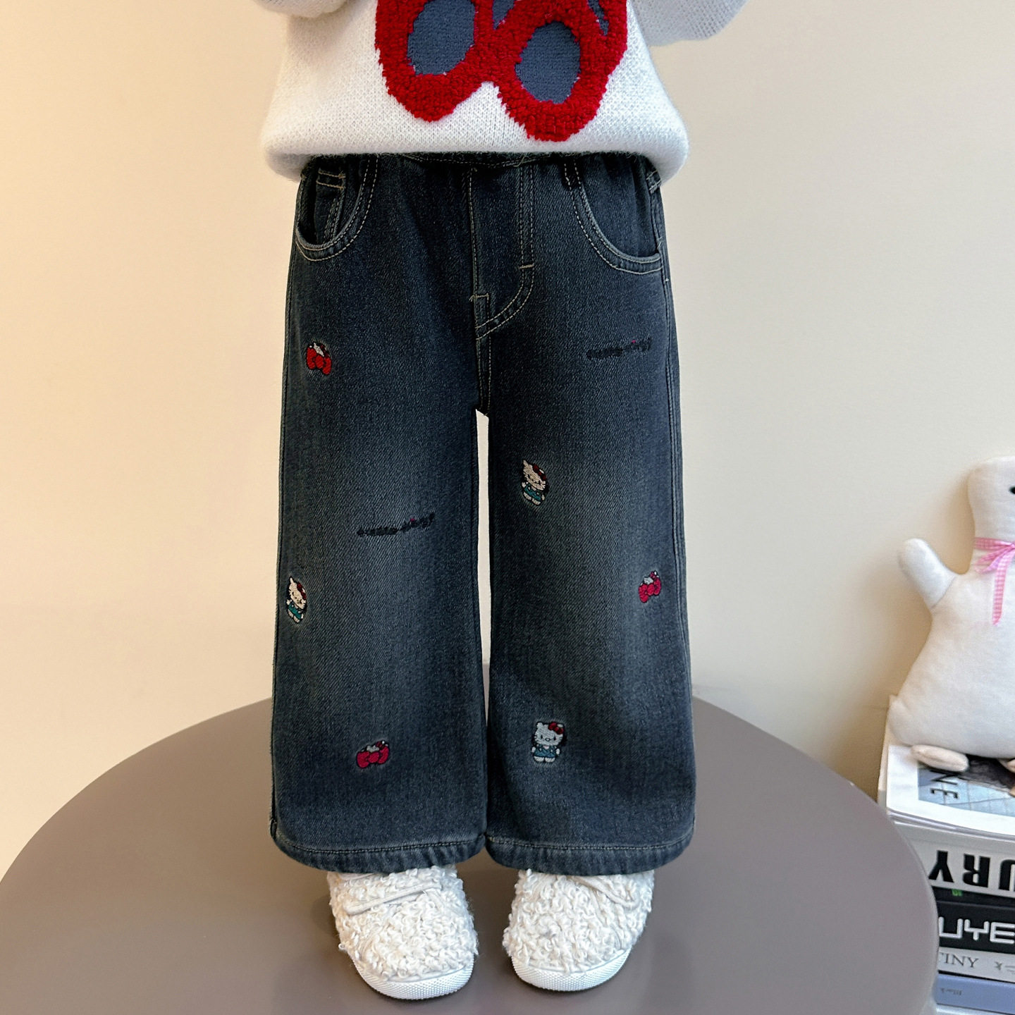 女童加绒牛仔裤秋冬2026新款卡通中小童直筒裤韩版冬装儿童裤子潮,淘宝优惠券,粉丝福利购,淘宝优惠卷
