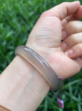 紫忆玛瑙手镯纯天然原石原色冰种灰灯泡强荧光玻璃底56圈口