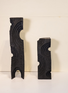 现代简约艺术白色黑色树脂摆件 样板间售楼处抽象波纹处软装饰品