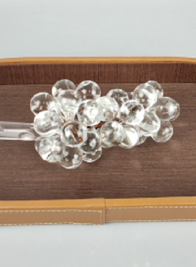 室内样板房间餐厅沙发水果白玉石