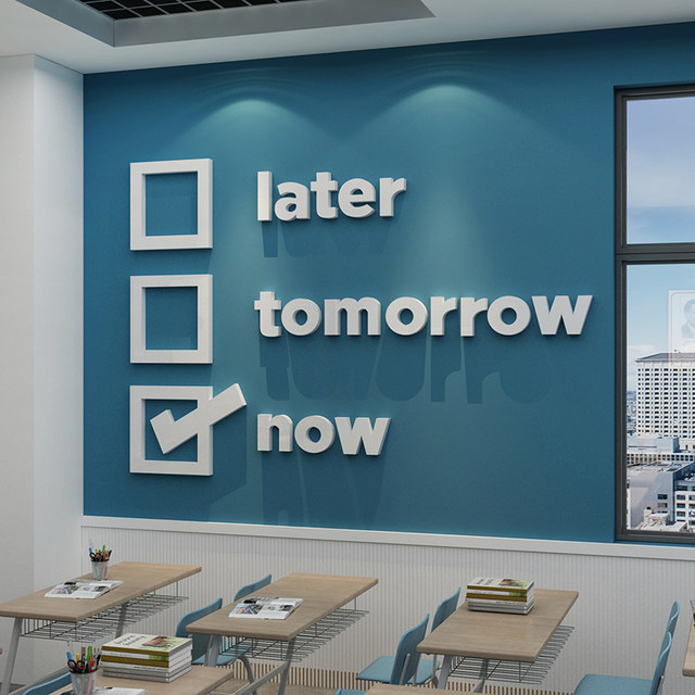 Inspiring slogans of cultural environment innovation and high school training institutions