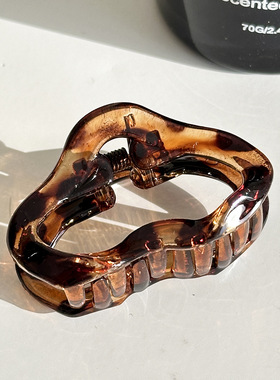 早秋复古小号咖色豹纹发夹韩国气质盘发鲨鱼夹小众高级感抓夹发饰