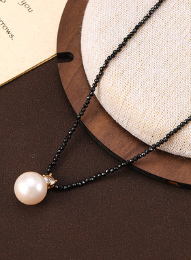 轻奢风时尚简约小米珠黑尖晶串珠项链珍珠饰品女高级感锁骨