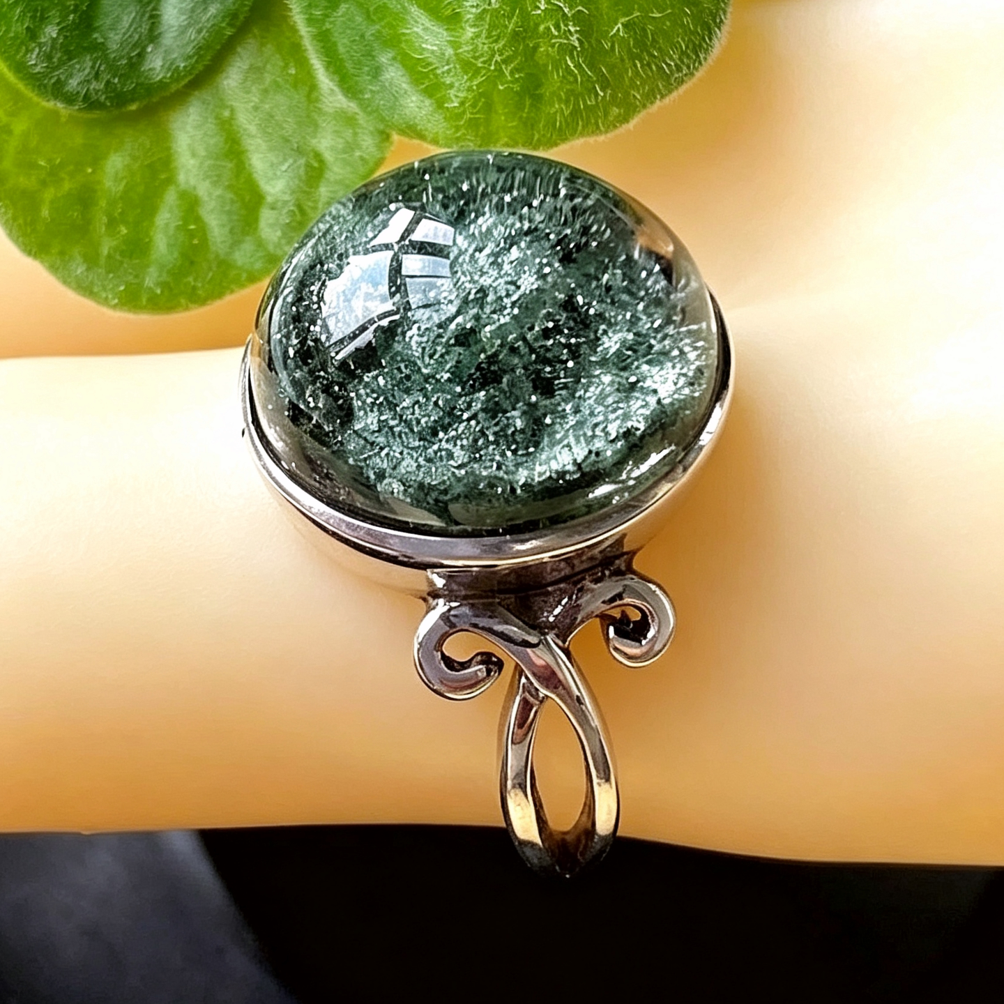 Natural crystal ring green ghost ring Brazilian green ghost ring silver package closed mouth purification cornucopia gift for women