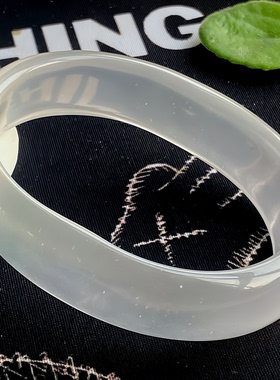 天然水晶手镯冰粉粉水晶手镯透体冰种贵妃镯全净内径62-47MM宽18