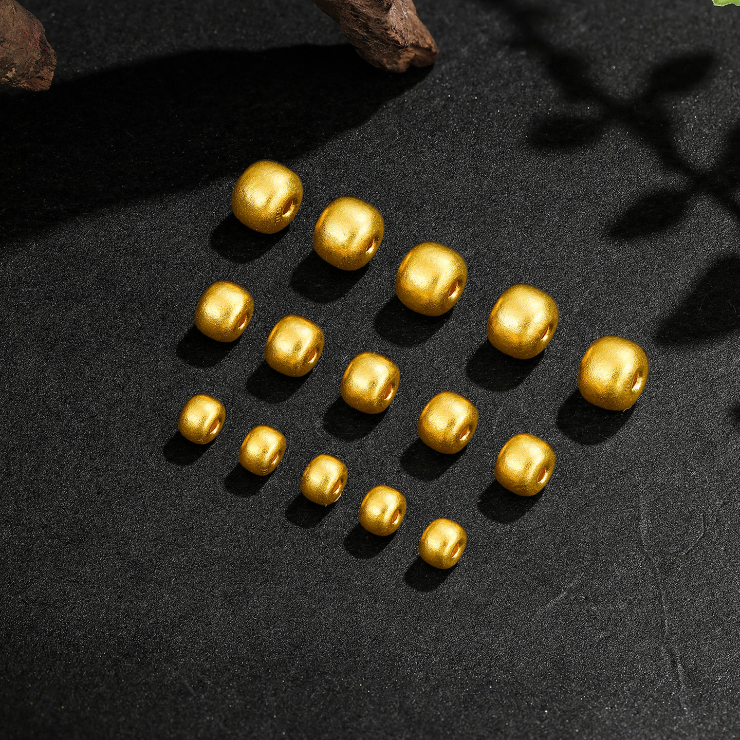 赛菲尔黄金转运珠古法金吊坠足金路路通手串金珠复古方形金珠,淘宝优惠券,粉丝福利购,淘宝优惠卷