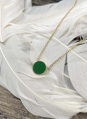 2024新绿色圆牌吊坠项链