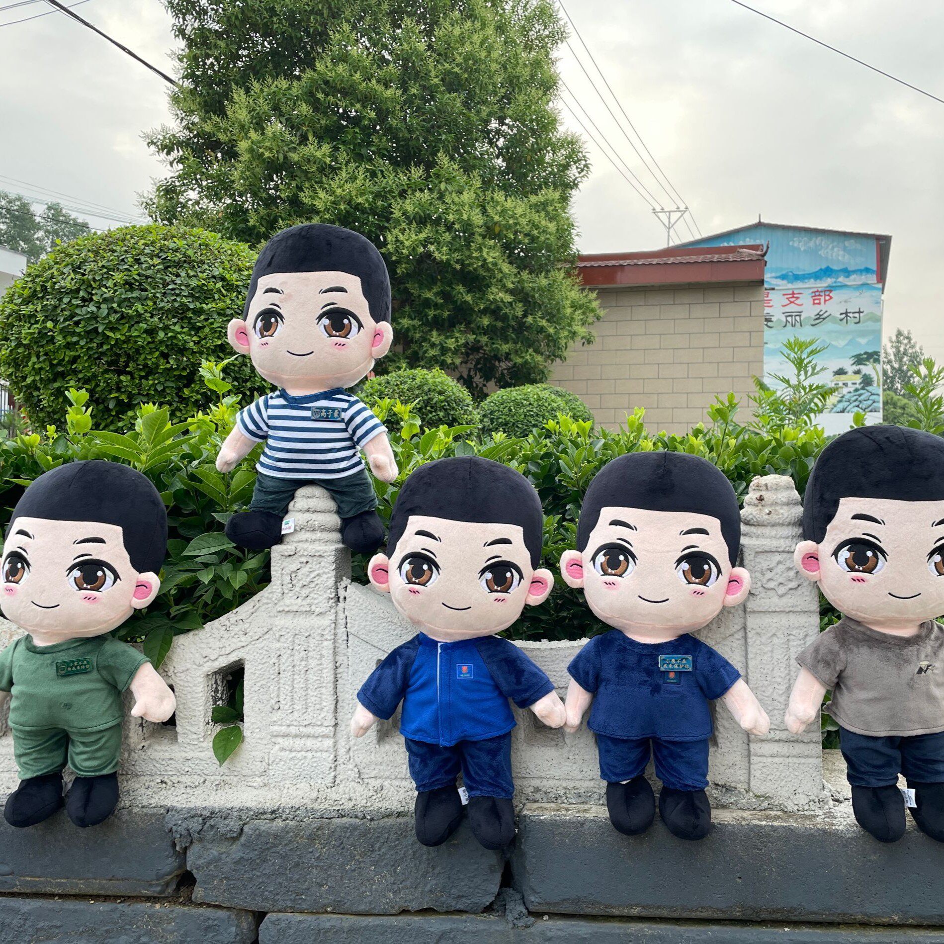 兵小萌21式军人公仔送兵哥哥礼物压床娃娃军恋毛绒星空军婚布娃娃