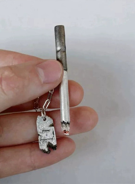 26年新款个性时尚仿真一根点燃的香烟吊坠配高级感锁骨链项饰批发