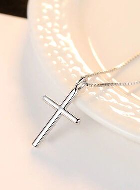2026年夏季新款极简十字架银项链女轻奢小众锁骨链精致高级感百搭
