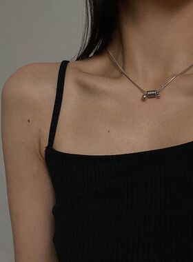 钛钢弹簧项链女线圈螺旋吊坠嘻哈冷淡风项链个性设计欧美蹦迪配饰