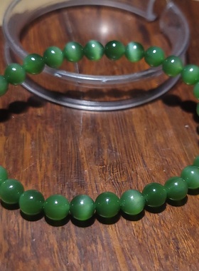 YQ122901 10.1克，直径6mm冰莹剔透泛宝石光泽的老坑猫眼碧玉手链