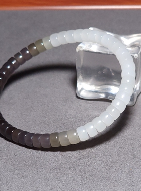 L033101 新疆的猫13.8克直径6-4.5mm质感油润老坑料渐变药片手链