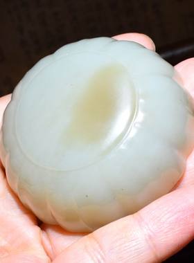 JJ011201新疆的猫29.2克油性好挂糖色且末糖青白玉碗和田玉