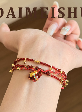 新年本命年复古时尚精致百搭红色滴油小马多层手链轻奢高级感手饰