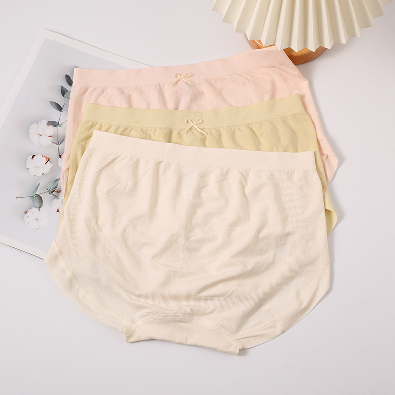 布可可莫代尔无缝内裤女中腰一片式透气桑蚕丝抗菌底裆女生三角裤 - 图0