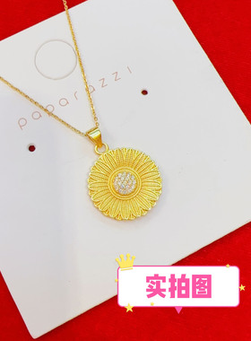 经典拉丝雏菊吊坠项链女老钱风轻奢小众设计感毛衣链锁骨链