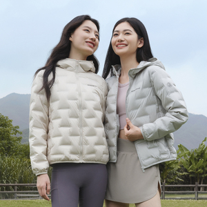 云感鹅绒波司登25新款女轻薄羽绒服外套连帽保暖错格叠穿外套