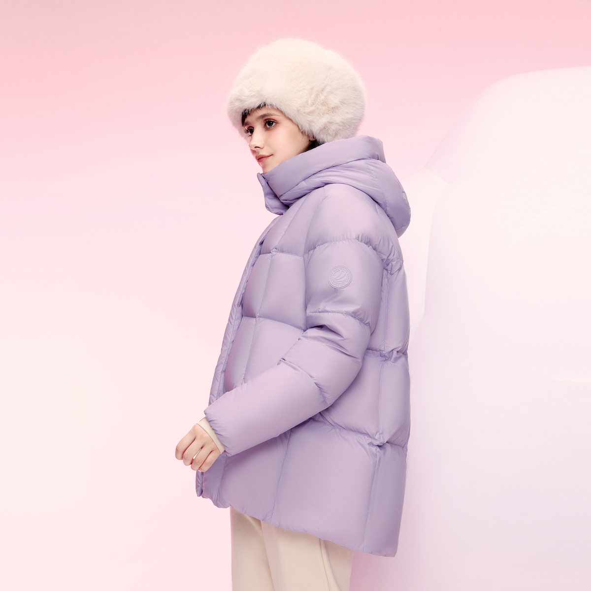 波司登新款冬季短款防螨多巴胺色系外套加厚保暖零压羽绒服女 - 图2